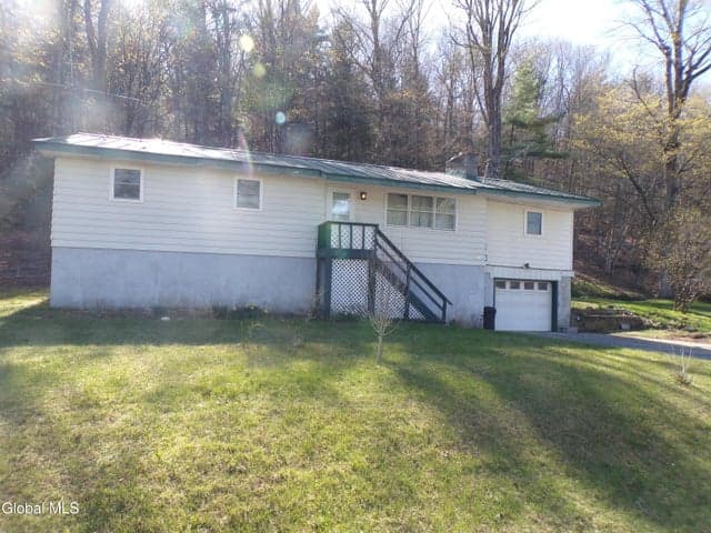 55 Old Corinth Road, Hadley, NY, photo 1