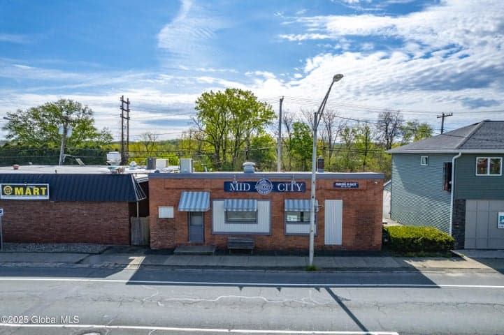 327 Broadway, Menands, NY