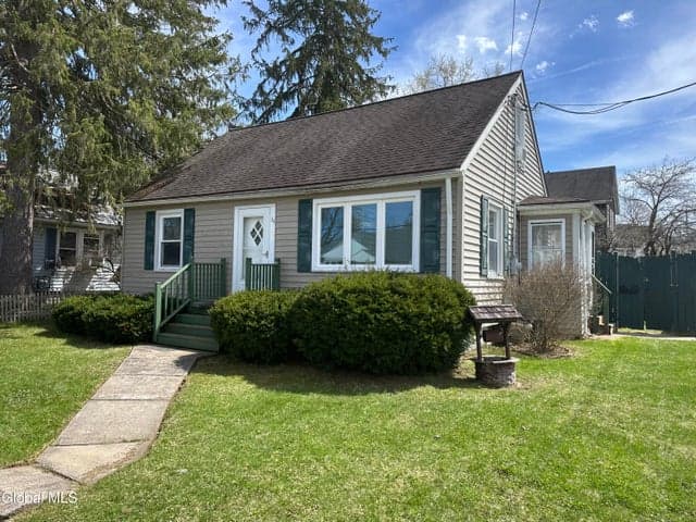 34 Franklin Street, Gloversville, NY, photo 1