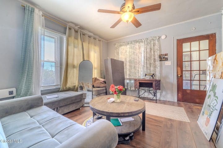 125 N Main Avenue, Albany, NY, photo 4