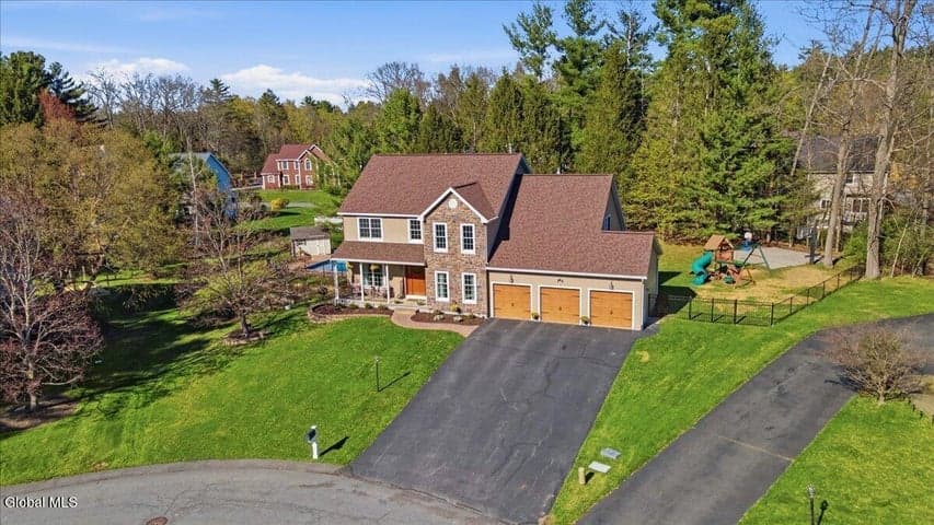 29 Fife Drive, Slingerlands, NY, photo 1