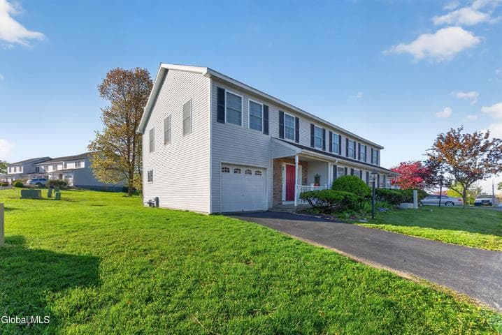 22 Van Winkle Road, Hudson, NY, photo 1