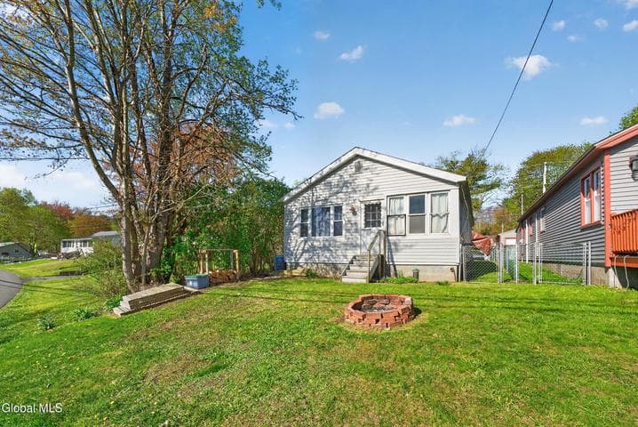 245 County Route 7, Schodack, NY, photo 2