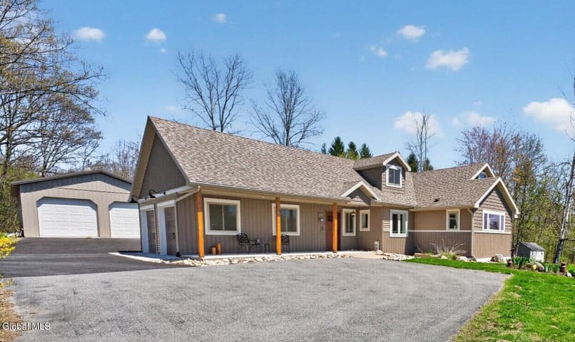 111 Pond Hill Lane, Altamont, NY, photo 5