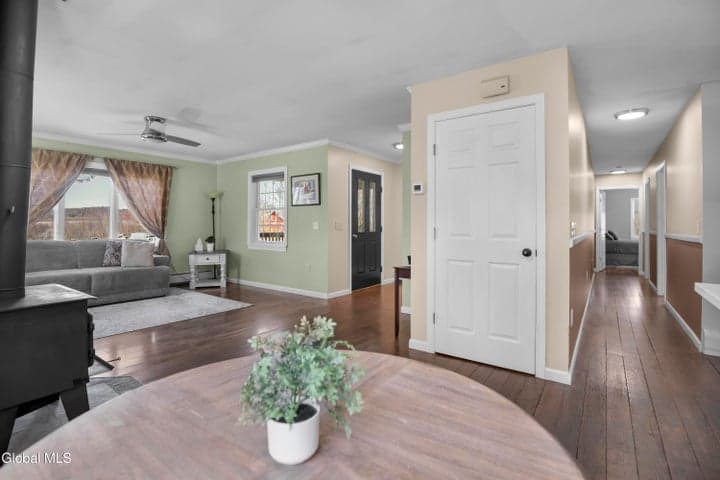 1220 Coach Road, Argyle, NY, photo 4