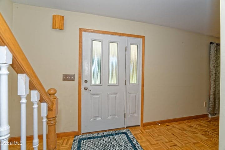 5 Shamrock Circle, Latham, NY, photo 5
