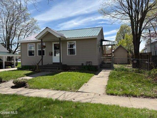1 La Barge Street, Hudson Falls, NY, photo 2