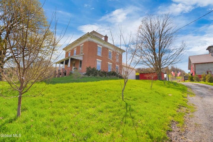 3011 State Route 22A, Hampton, NY, photo 5