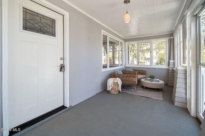 19 Spring Avenue, Latham, NY, photo 2