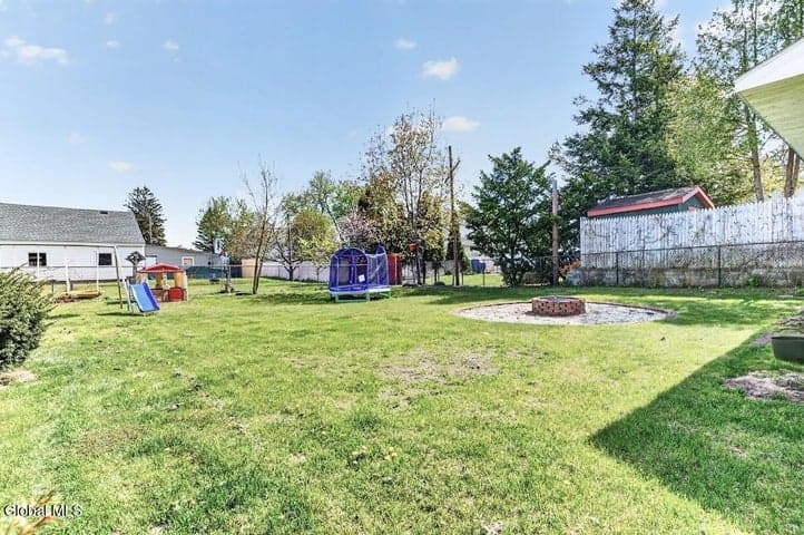 2522 Van Dyke Avenue, Rotterdam, NY, photo 4