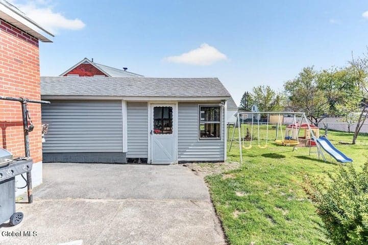 2522 Van Dyke Avenue, Rotterdam, NY, photo 5