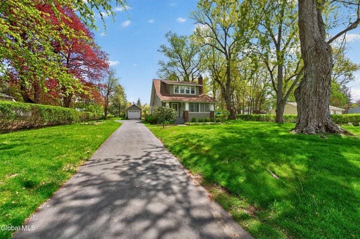 32 Old Troy Road, East Greenbush, NY, photo 2
