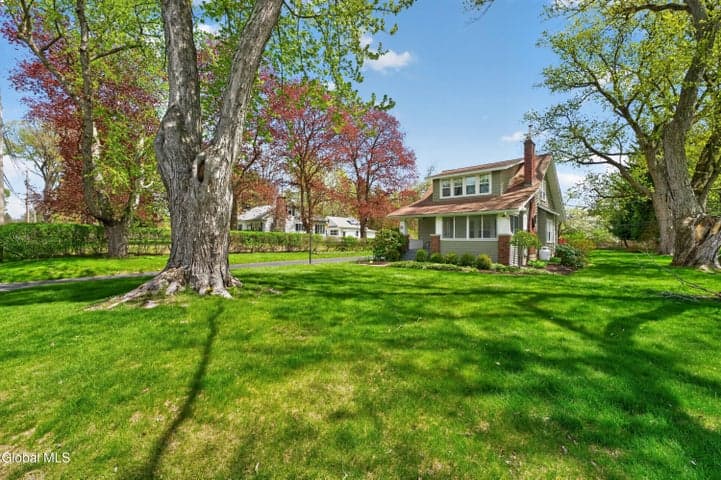 32 Old Troy Road, East Greenbush, NY, photo 4