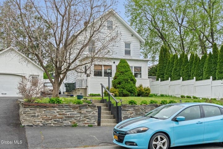 1524 Avenue A, Watervliet, NY, photo 4