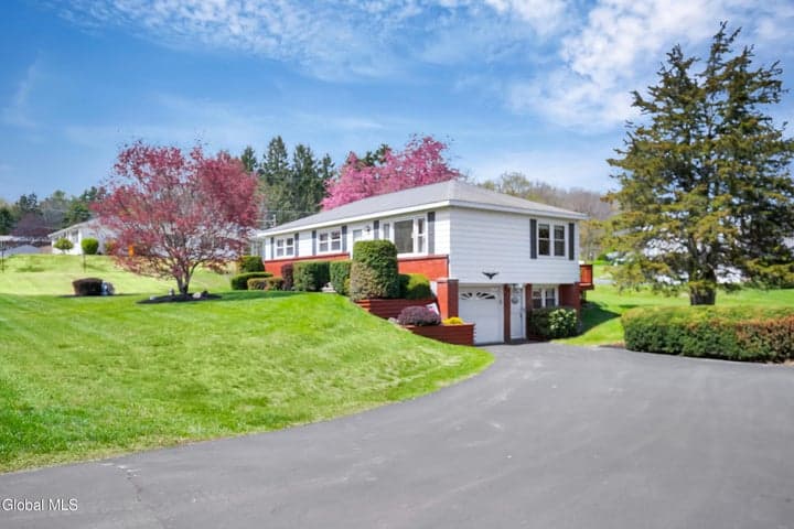 2 Dusenberry Road, Schaghticoke, NY, photo 3