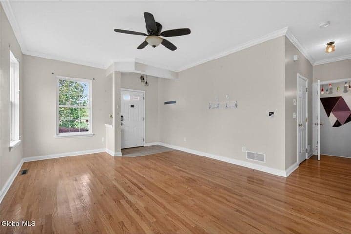 1 Krug Place, Cohoes, NY, photo 3