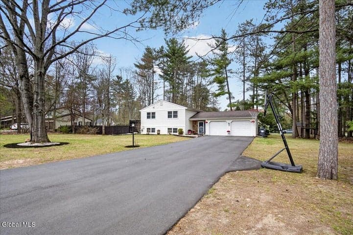 1 Thunder Run, Wilton, NY, photo 4