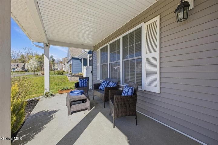 19 Woodlake Drive, Stillwater, NY, photo 4