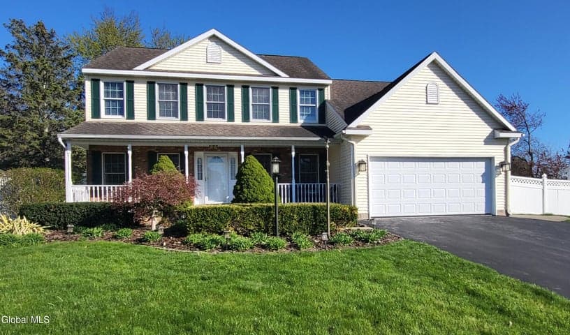 22 Woodridge Drive, Loudonville, NY, photo 1