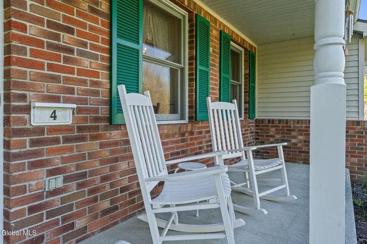 4 Ridge Lane, Clifton Park, NY, photo 4