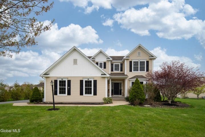 3 Skybrook Circle, Clifton Park, NY, photo 1