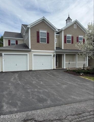 312 Willow Court, Amsterdam, NY, photo 1