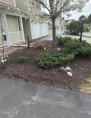 312 Willow Court, Amsterdam, NY, photo 5