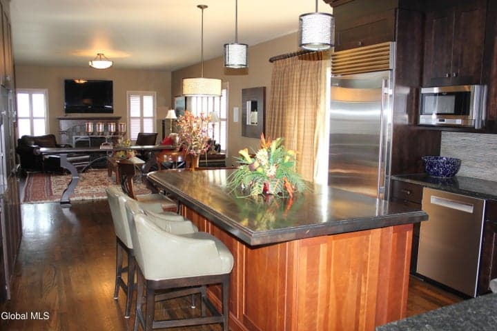11 Long Shadow Drive, Latham, NY, photo 3