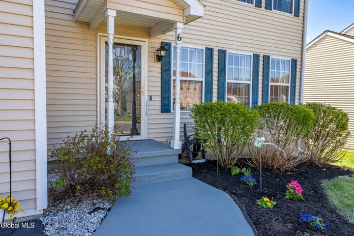 6 Cobblestone Lane, Troy, NY, photo 5