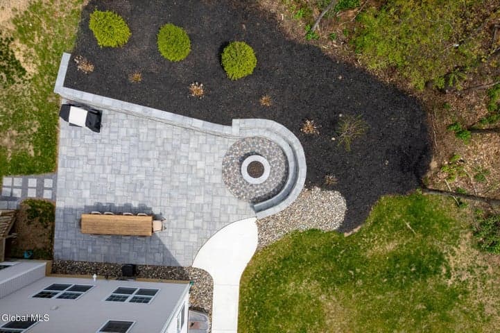 51 B Bayberry Drive, Halfmoon, NY, photo 2