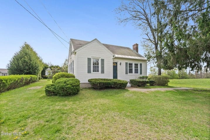926 Saratoga Road, Ballston, NY, photo 2