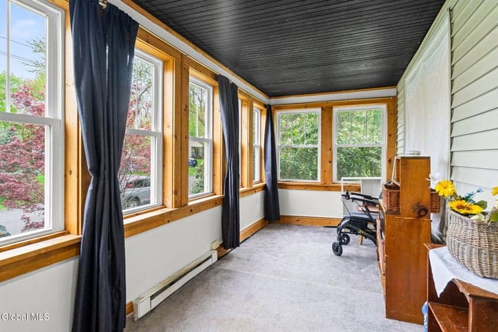 30 Electric Avenue, East Greenbush, NY, photo 5