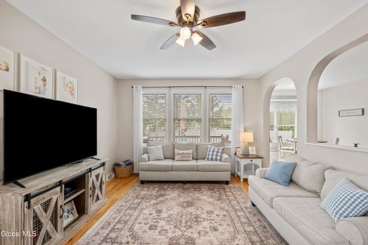 6 Hilltop Drive, Cohoes, NY, photo 2