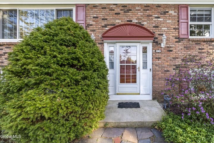 3158 Lone Pine Road, Guilderland, NY, photo 2