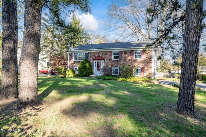 3158 Lone Pine Road, Guilderland, NY, photo 3