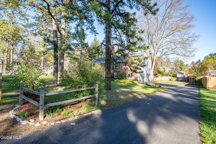 3158 Lone Pine Road, Guilderland, NY, photo 5