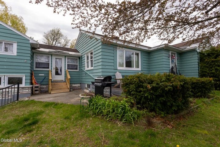 8 7th Avenue, Whitehall, NY, photo 1