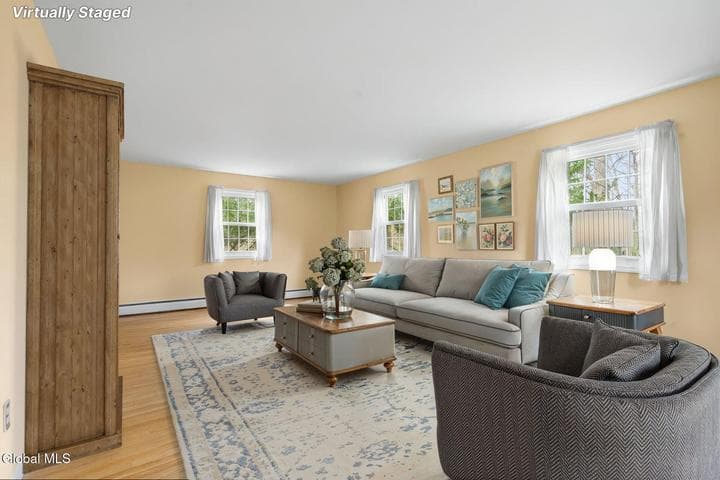 19 Glenwood Drive, Clifton Park, NY, photo 4
