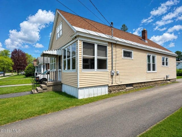 233 Sixteenth Street, Schenectady, NY, photo 2