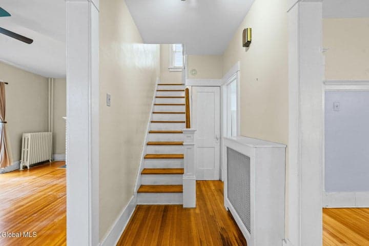 18 Oakwood Street, Albany, NY, photo 3
