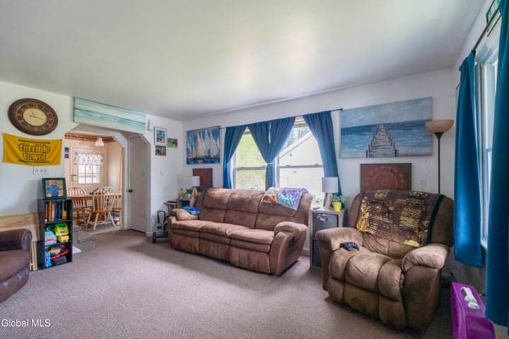 114-116 Sandhill Road, Greenfield, NY, photo 3