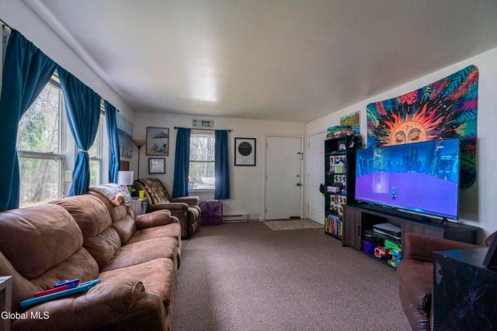 114-116 Sandhill Road, Greenfield, NY, photo 5