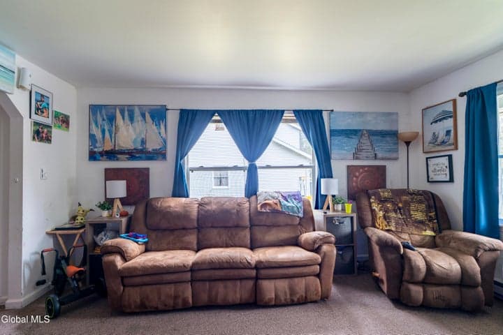 114-116 Sandhill Road, Greenfield, NY, photo 4