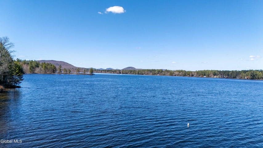 135 Pearson Lane, Lake Pleasant, NY, photo 3