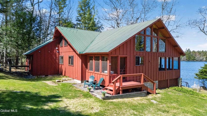 135 Pearson Lane, Lake Pleasant, NY, photo 2