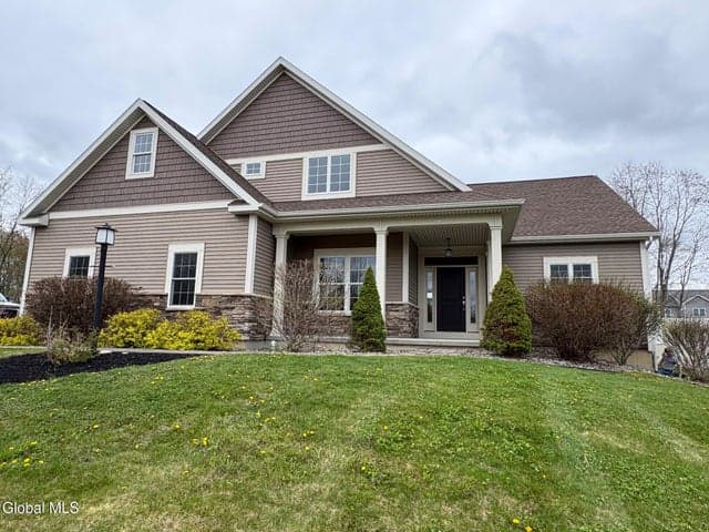 29 Denhelder Drive, Clifton Park, NY, photo 1