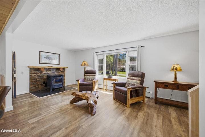 10 Queen Diana Lane, Queensbury, NY, photo 5