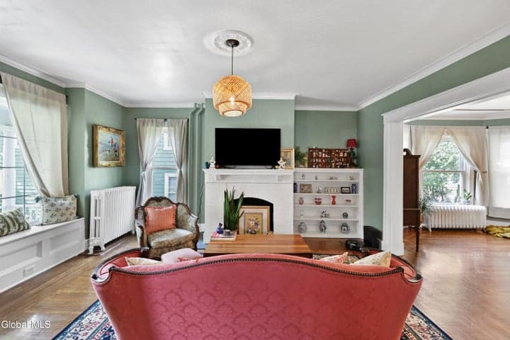 204 Market Street, Amsterdam, NY, photo 4