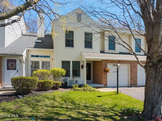 3D Tupelo Drive, Halfmoon, NY, photo 2