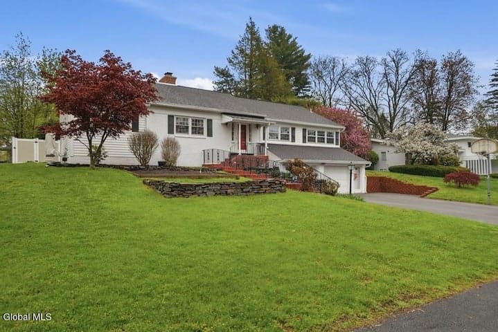 7 Harding Street, Albany, NY, photo 2